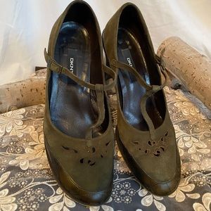 DKNY- Dark Green Suede & Leather Mary Jane Heels